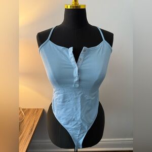 2/$30 👚- Light Blue Ribbed Bodysuit | Large